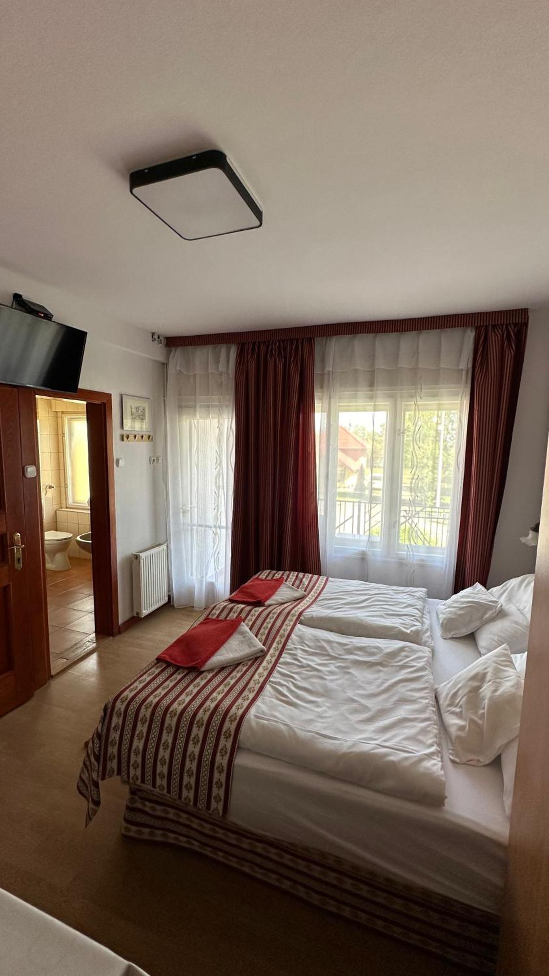 Apartman Danka Bük Exteriör bild